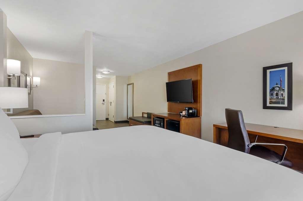 Comfort Inn & Suites Brunswick Zimmer foto